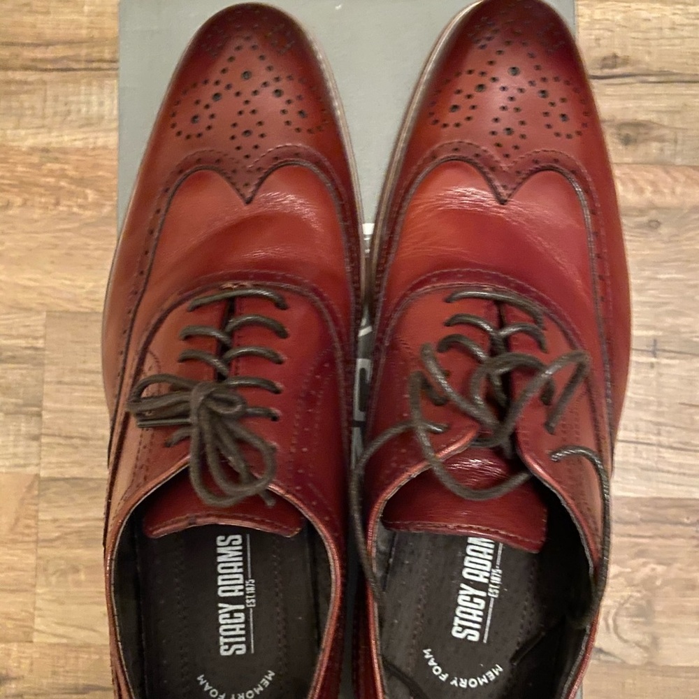 Brand new men’s Stacy Adams dress shoes